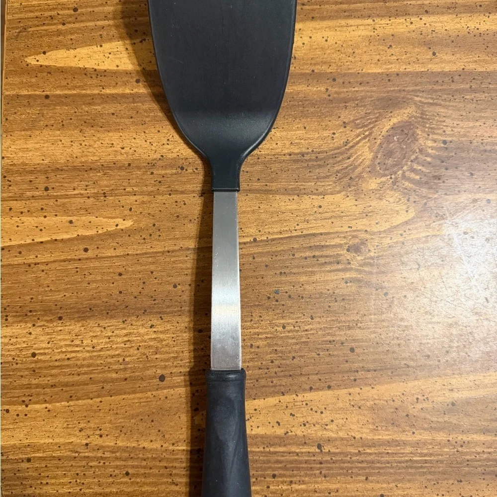 Black Kitchen Spatula Made in USA Cookware Utensils Kitchenware